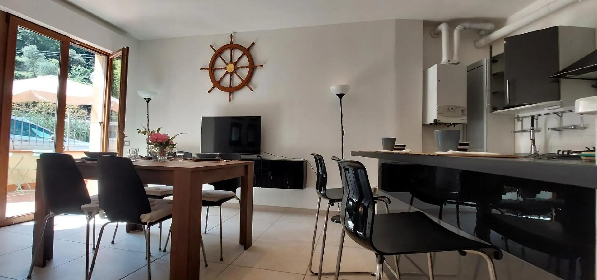 Appartamento Con Posteggio Privato Porto Venere